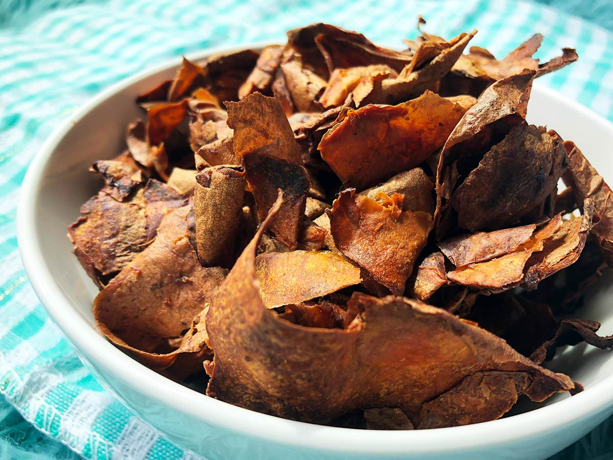 Chips de casca de batata doce